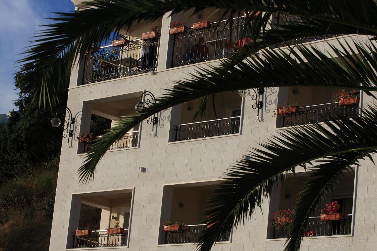 Aparthotel Natalia פודגורה מראה חיצוני תמונה