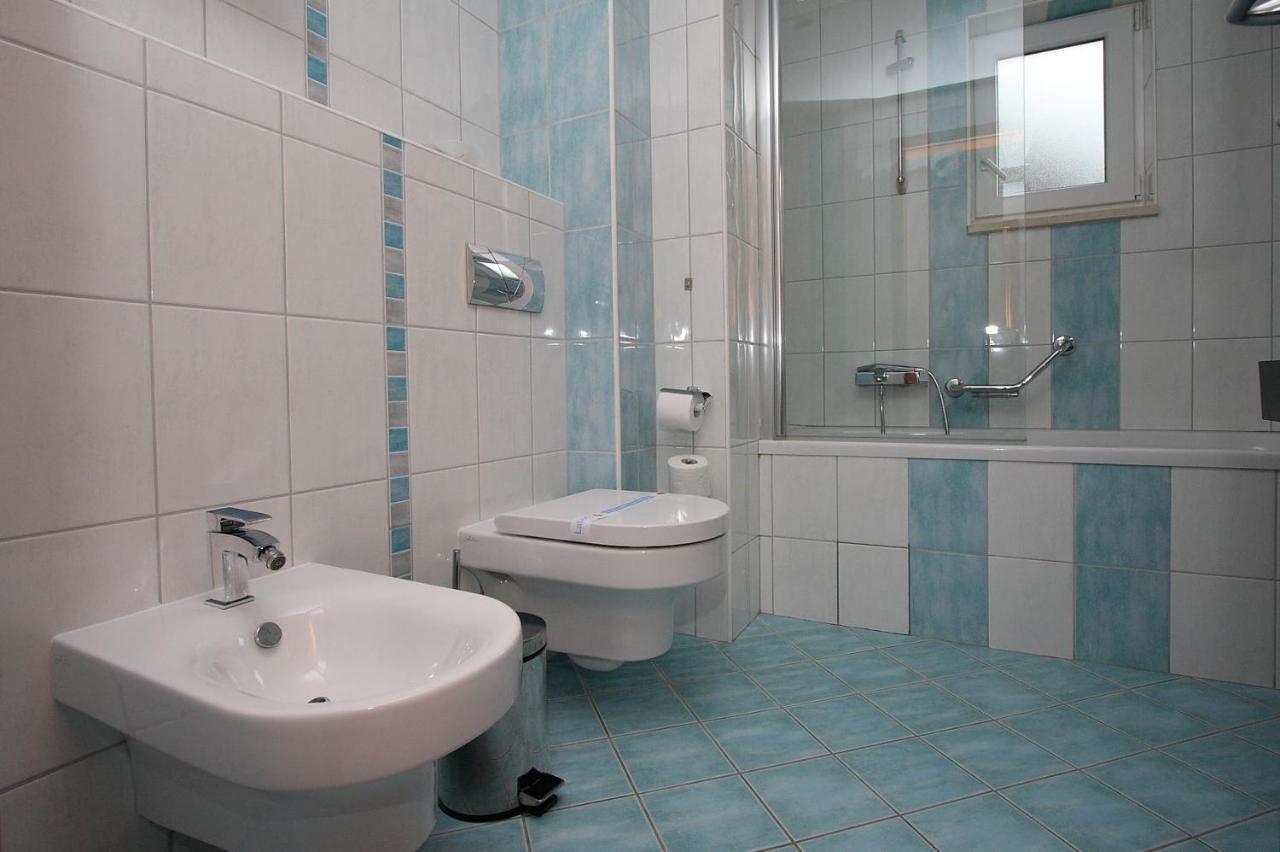 Aparthotel Natalia פודגורה מראה חיצוני תמונה